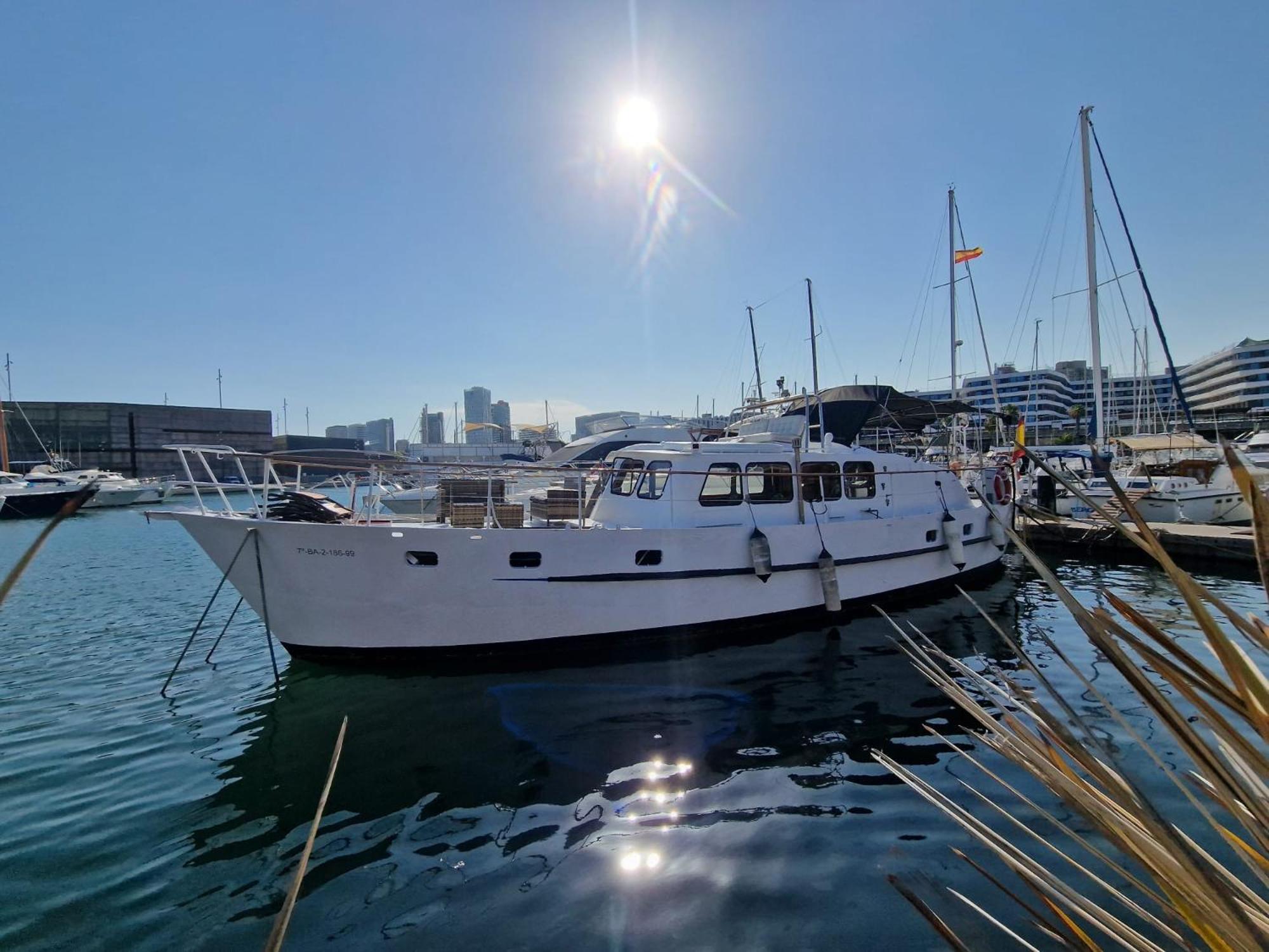 Classic Boat バルセロナ エクステリア 写真