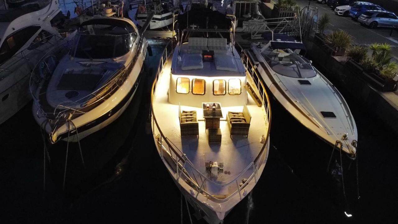 Classic Boat バルセロナ エクステリア 写真
